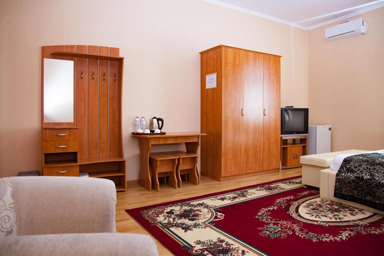 Ak Samal Hotel Karaganda Exterior photo